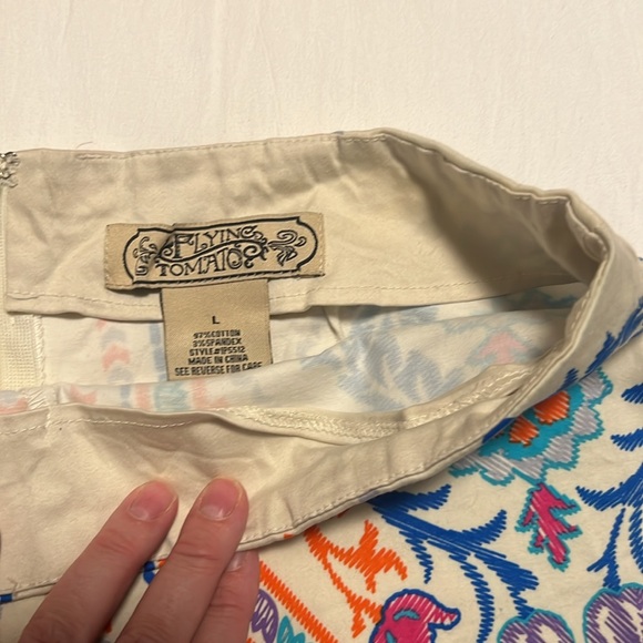 High waisted shorts - Picture 3 of 3